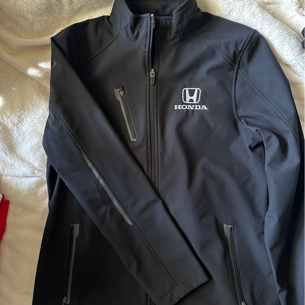 Women’s soft shell Honda jacket